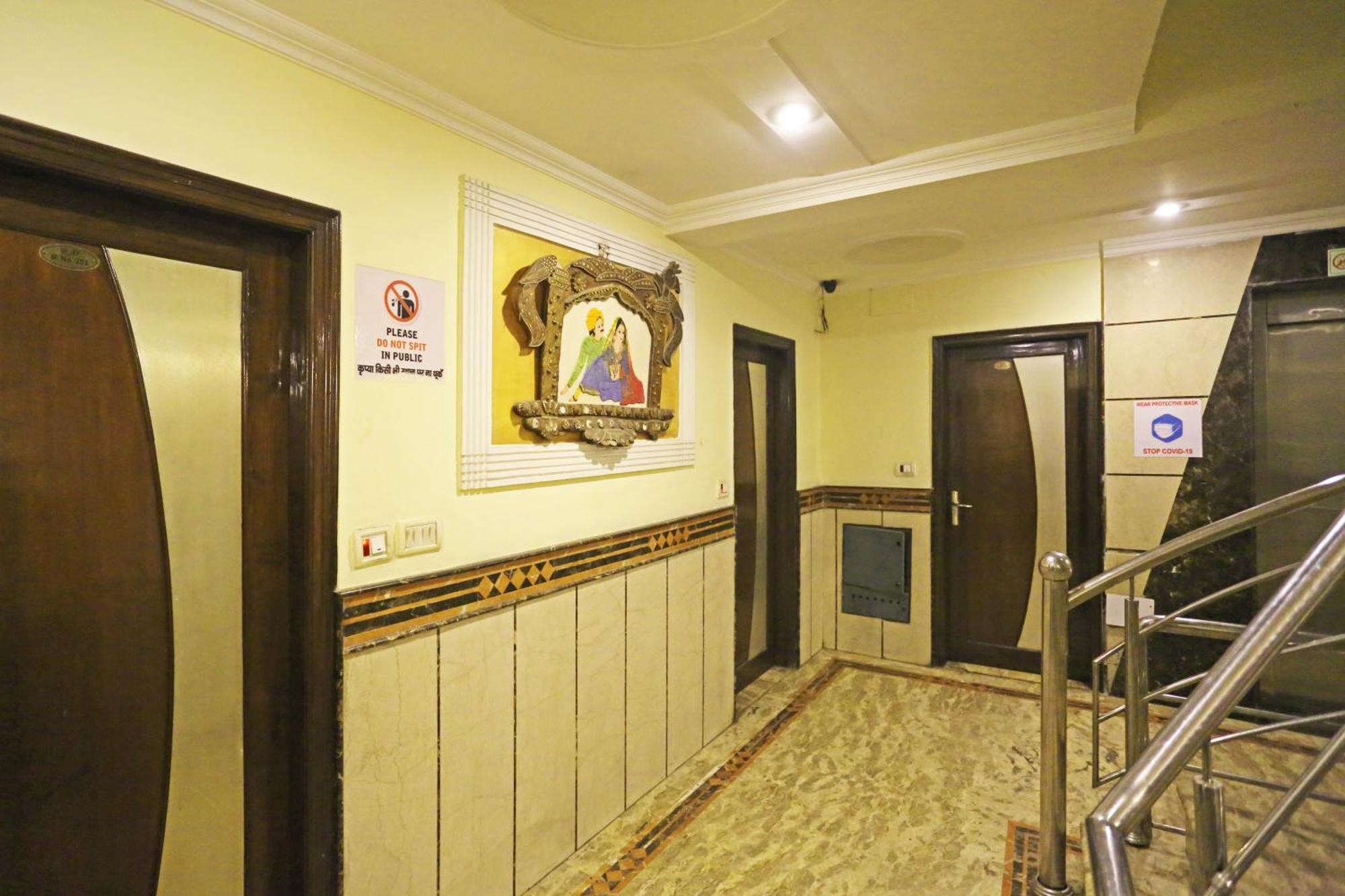 Hotel Ratandeep At Paharganj New Delhi Luaran gambar
